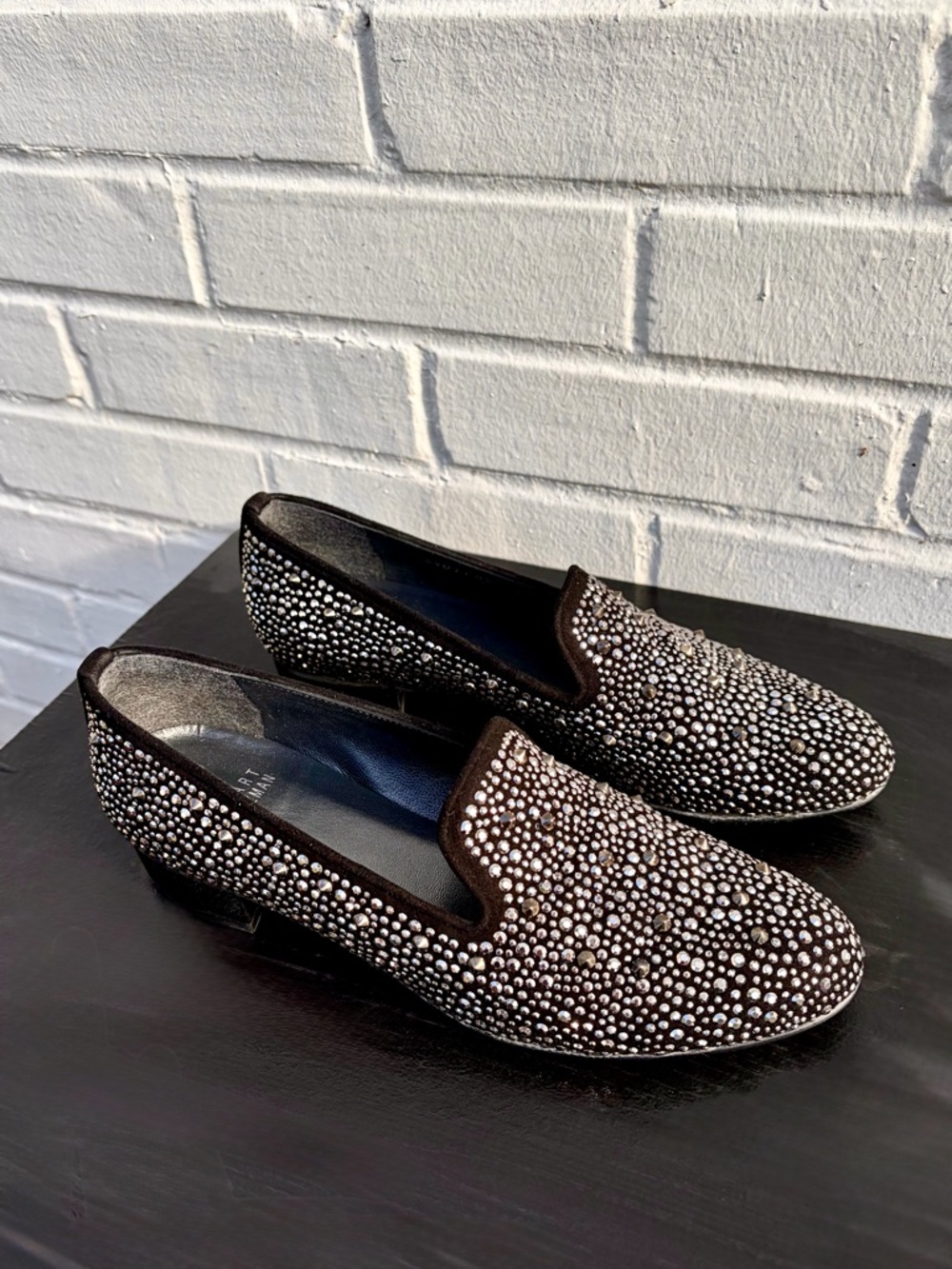 Stuart Weitzman "Slipbeads" Studded Smoking Loafer, Women’s SZ 6 LIKE NEW! - Picture 3 of 8